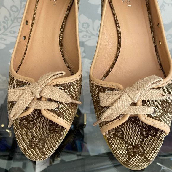 GUCCI Monogram Canvas/Leather Cork Heel Wedges - Picture 4 of 8